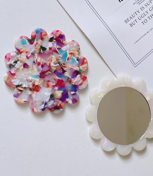 Flower Shaped Pocket Mirror