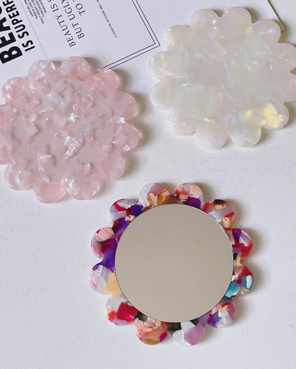 Flower Shaped Pocket Mirror