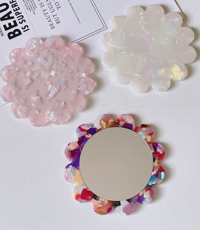 Flower Shaped Pocket Mirror