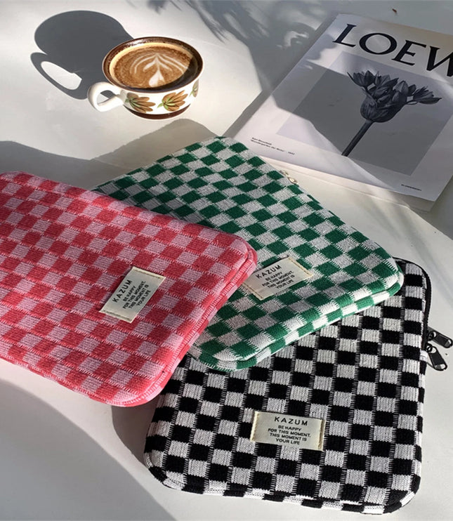 Checkered Laptop Sleeve