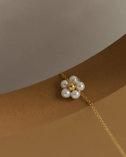 Pearl Flower Necklace