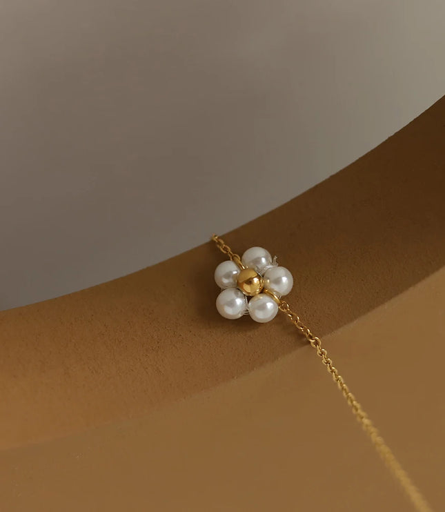 Pearl Flower Necklace