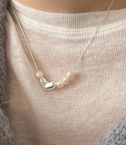 Pearl Metallic Heart Necklace