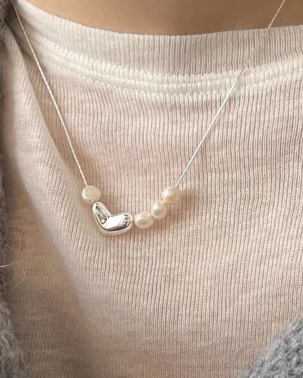 Pearl Metallic Heart Necklace