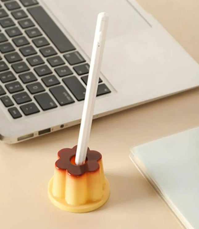 Pudding Pen Holder