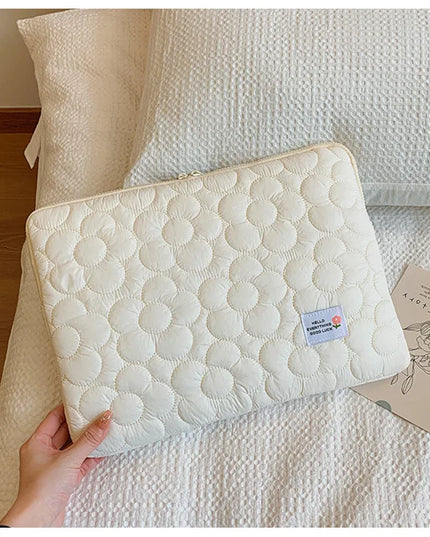 Buffer Daisy Laptop Sleeve