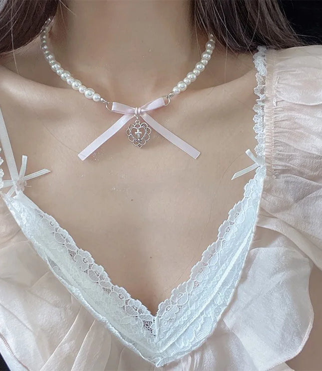 Pearl Bow Necklace