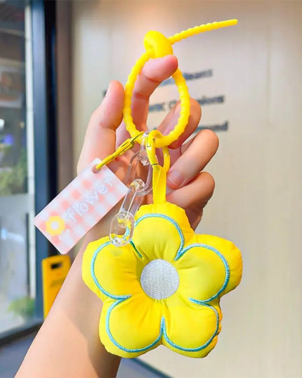 Daisy Bag Charms