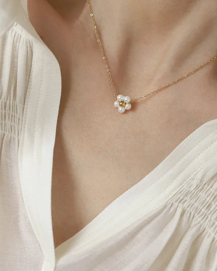 Pearl Flower Necklace