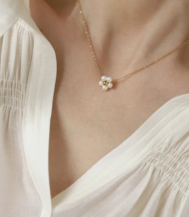 Pearl Flower Necklace