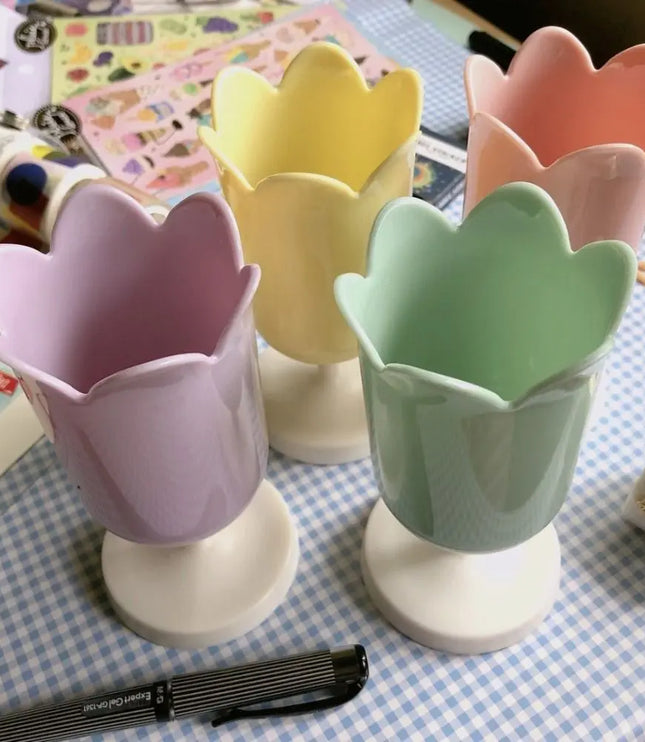 Tulips Pen Holder