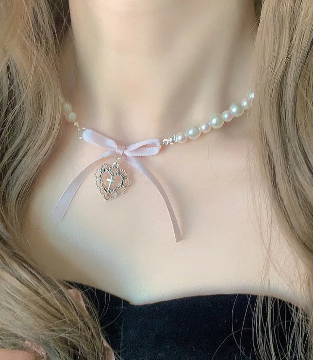 Pearl Bow Necklace