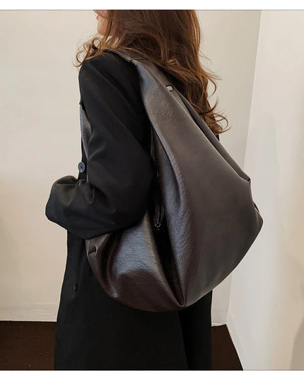 Half a Moon Shoulder Bag