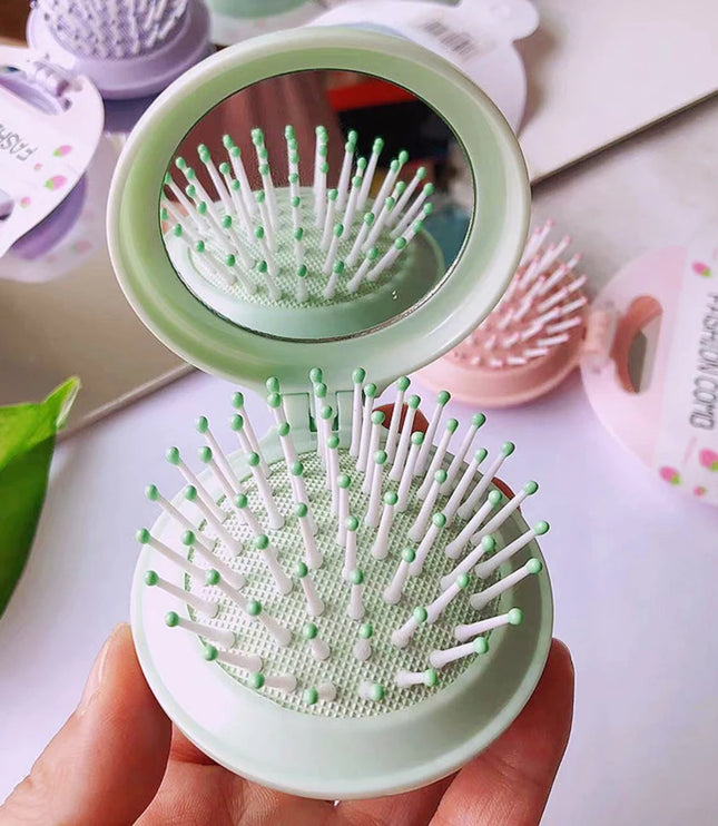 Round Comb With Pocket Mirror