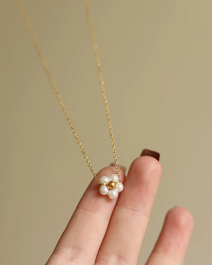 Pearl Flower Necklace