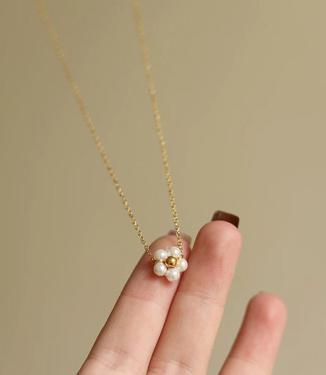 Pearl Flower Necklace