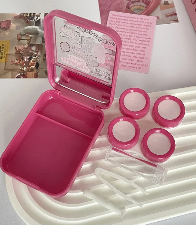 Strawberry Milk Contact Lenses Case & Kit