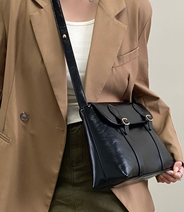 Vintage Cherry Red Shoulder Bag