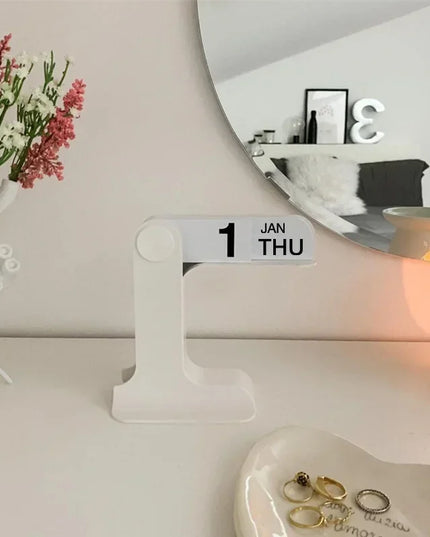 Flippable Desk Calendar